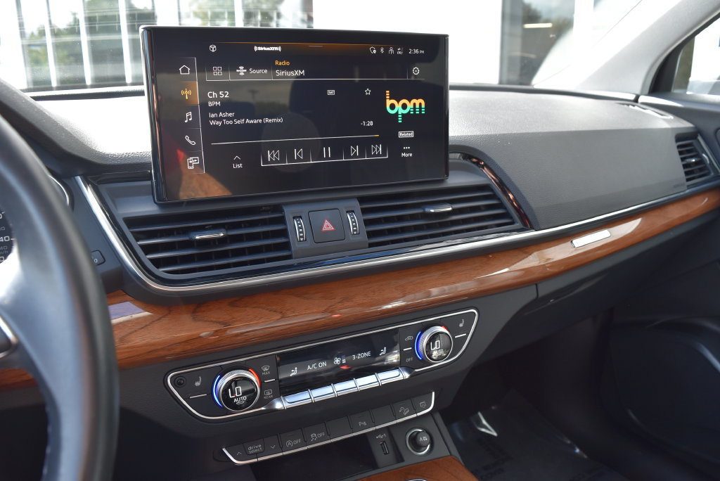 Used 2023 Audi Q5 2.0T Premium AWD/4WD image 15