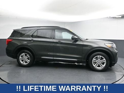 Used 2023 Ford Explorer XLT w/ Equipment Group 202A image 13