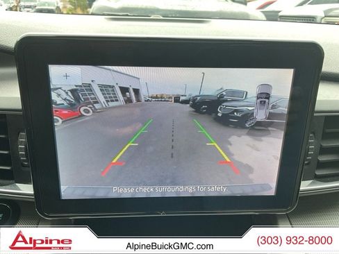 Used 2021 Ford Explorer XLT w/ Equipment Group 202A image 16