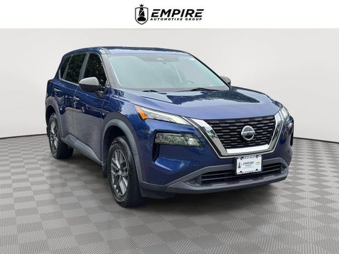 Used 2021 Nissan Rogue S FWD image 1