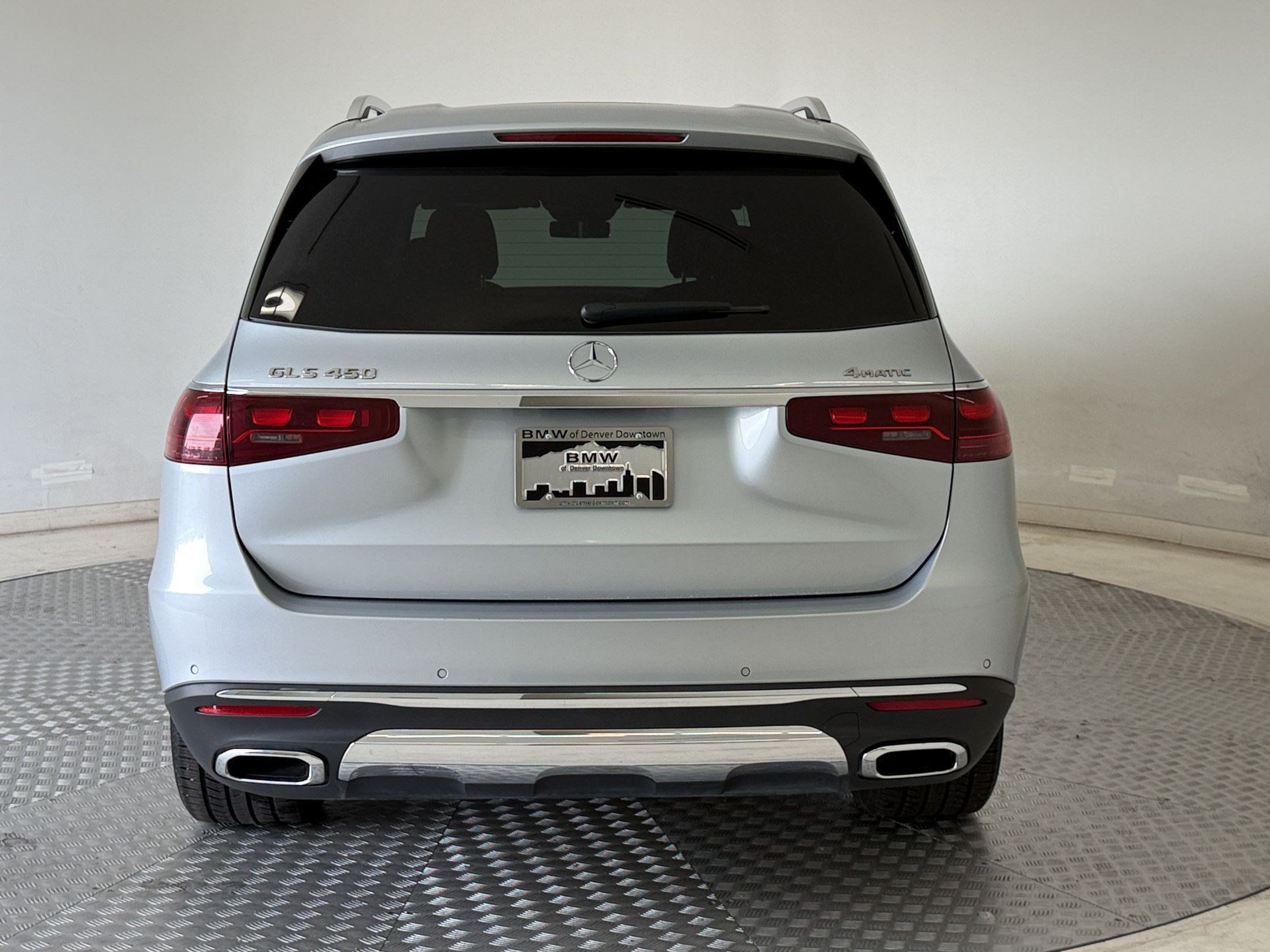 Used 2025 Mercedes-Benz GLS 450 4MATIC image 10