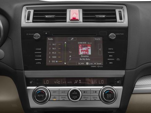 Used 2016 Subaru Outback 2.5i Premium image 13