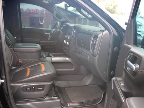 Used 2021 GMC Sierra 1500 AT4 AWD/4WD image 9