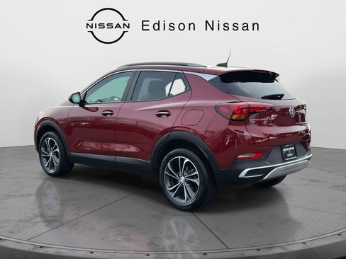 Used 2022 Buick Encore GX Select image 5