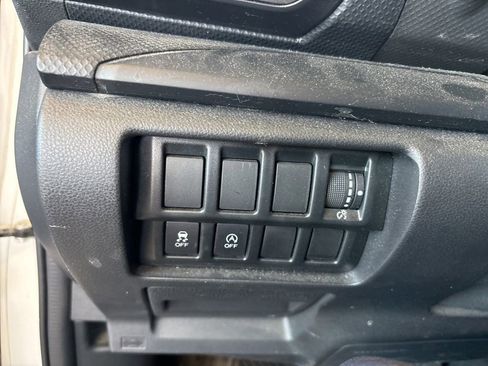 Used 2020 Subaru Forester w/ Alloy Wheel Package image 24