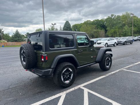 Used 2022 Jeep Wrangler Rubicon AWD/4WD image 5