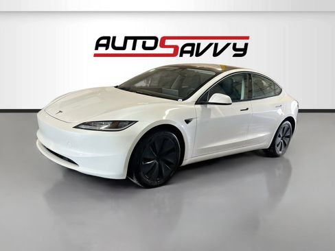 Used 2025 Tesla Model 3 RWD image 3