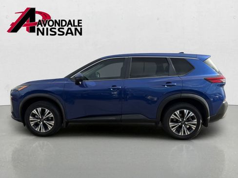 Certified 2022 Nissan Rogue SV FWD image 3