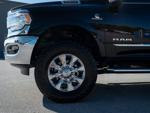 Used 2024 RAM 2500 Limited AWD/4WD image 10
