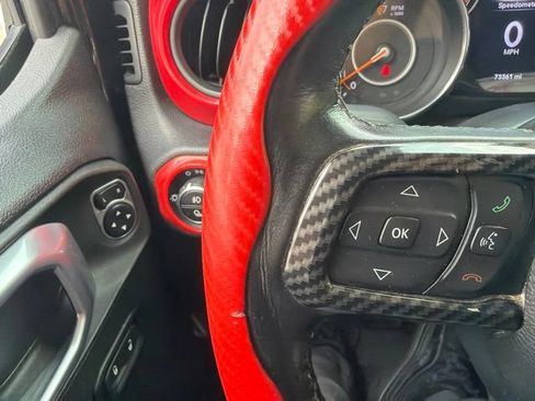 Used 2021 Jeep Gladiator Sport AWD/4WD image 12