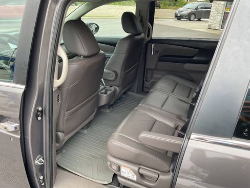 Used 2016 Honda Odyssey EX-L image 29