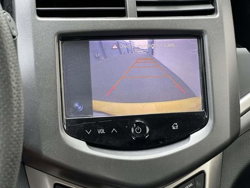 Used 2015 Chevrolet Sonic LT w/ LT Promotional Package FWD image 17