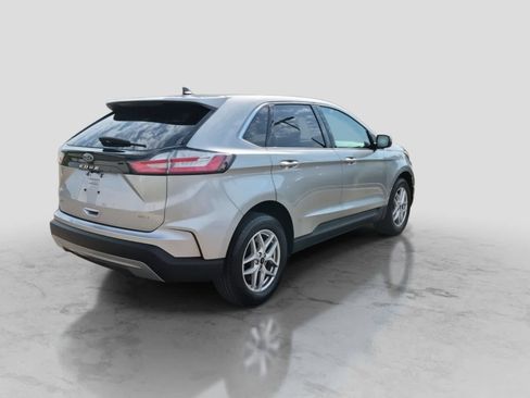 Used 2023 Ford Edge SEL w/ Convenience Package AWD/4WD image 8