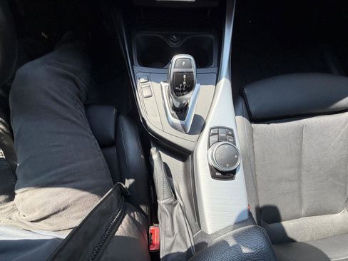 Used 2016 BMW M235i xDrive Coupe image 16