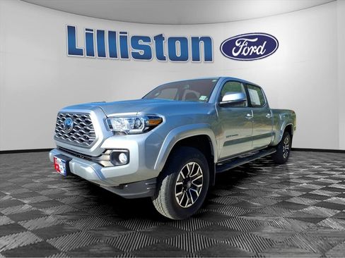 Used 2023 Toyota Tacoma 4x4 Double Cab image 3