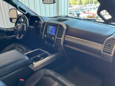 Used 2021 Ford F450 Platinum w/ FX4 Off-Road Package AWD/4WD image 22