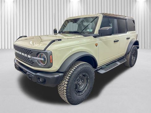 New 2025 Ford Bronco Badlands w/ Sasquatch Package image 11
