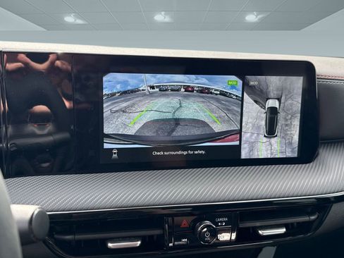 New 2026 Nissan Kicks SR image 28