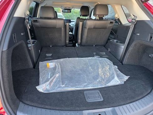 Used 2023 MAZDA CX-9 Touring image 13