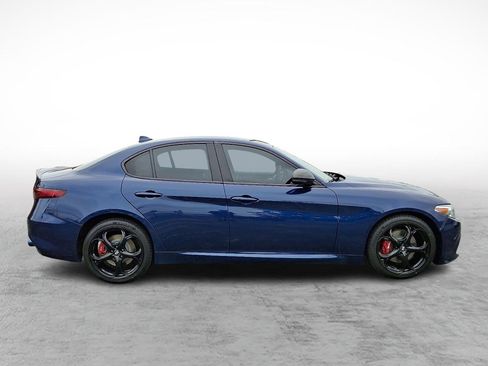 Used 2018 Alfa Romeo Giulia Ti Sport w/ Quick Order Package 22S Sport image 6