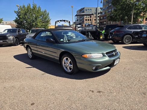 Used 1997 Chrysler Sebring JXI FWD image 3