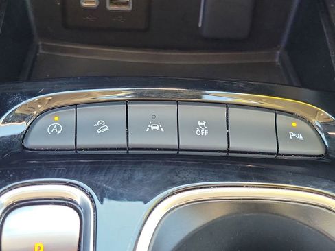 Certified 2023 Buick Envision Preferred w/ Sport Touring Package AWD/4WD image 31