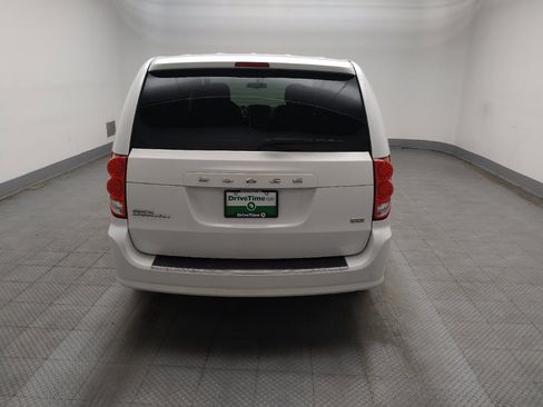Used 2016 Dodge Grand Caravan SE w/ Quick Order Package 29E SE FWD image 7