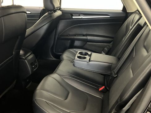 Used 2019 Ford Fusion Energi Titanium FWD image 24