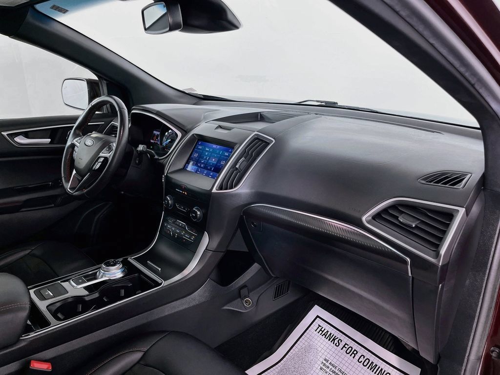 Used 2020 Ford Edge ST-Line w/ Cold Weather Package AWD/4WD image 40