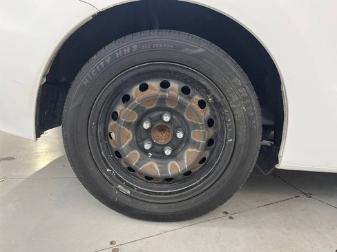 Used 2014 Honda Civic LX image 16