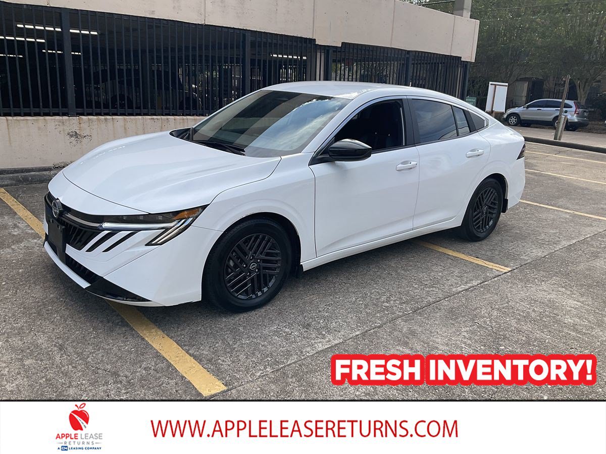 Used 2026 Nissan Sentra SV w/ Floor Mat Package FWD image 2