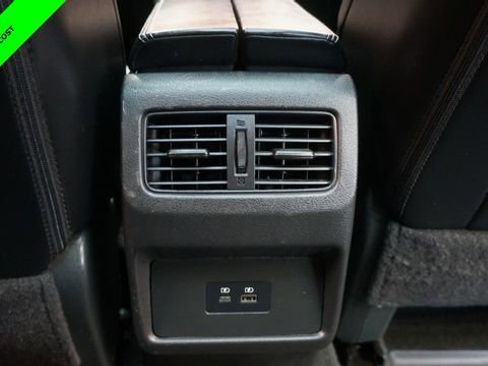 Certified 2023 Nissan Rogue SV w/ SV Premium B Package AWD/4WD image 39