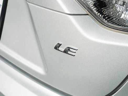 Used 2024 Toyota Corolla LE image 11