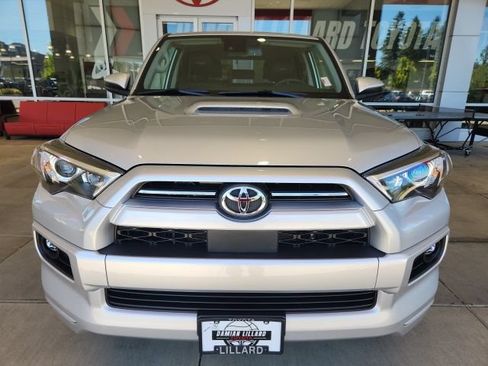 Certified 2024 Toyota 4Runner TRD Sport AWD/4WD image 5