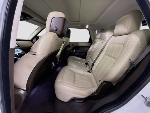 Used 2019 Land Rover Range Rover Sport HSE image 25
