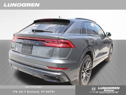 Used 2021 Audi Q8 Prestige AWD/4WD image 3