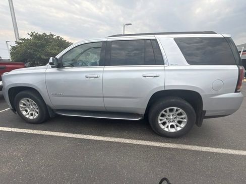 Used 2016 GMC Yukon SLE w/ HD Trailering Package AWD/4WD image 9
