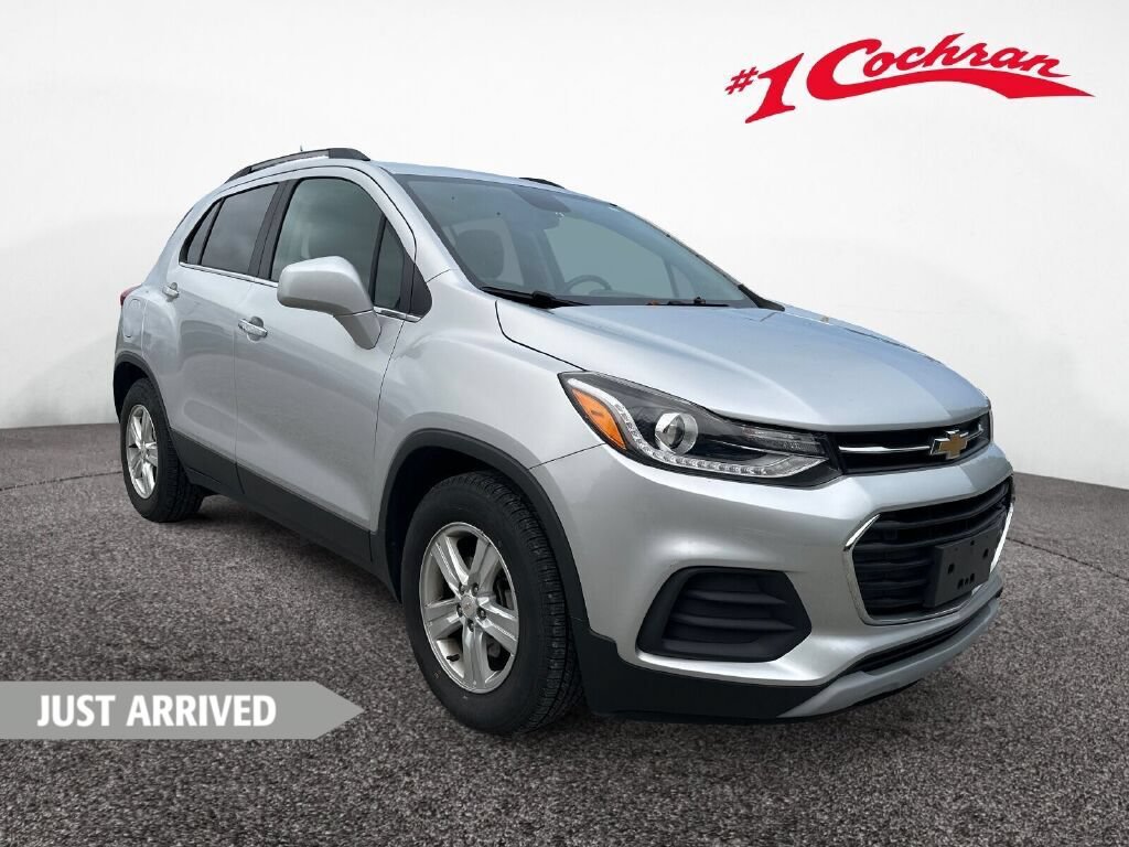 Used 2019 Chevrolet Trax LT w/ LT Convenience Package FWD image 1