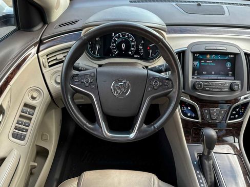 Used 2015 Buick LaCrosse Premium image 17