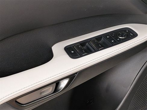 Used 2023 Lexus RX 350 Premium image 17