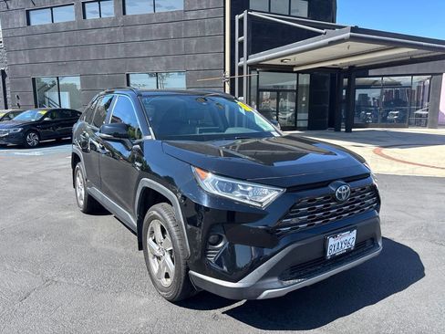 Used 2021 Toyota RAV4 Limited w/ Carpet Mat Package (TMS) AWD/4WD image 2