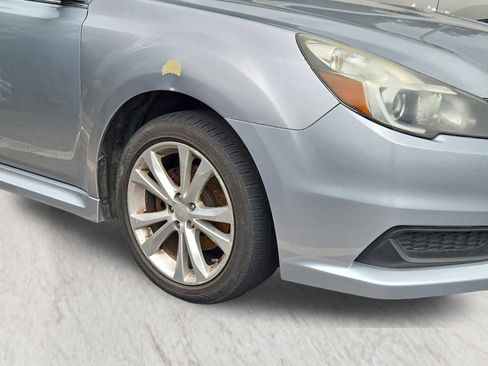 Used 2013 Subaru Legacy 2.5i Premium AWD/4WD image 9