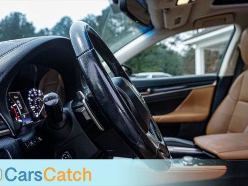 Used 2016 Lexus GS 200t w/ Preferred Accessory Package image 32