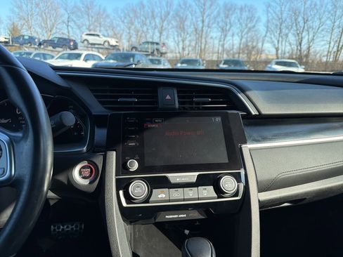 Used 2020 Honda Civic Sport image 14