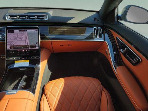 New 2026 Mercedes-Benz S 580 4MATIC Sedan image 14