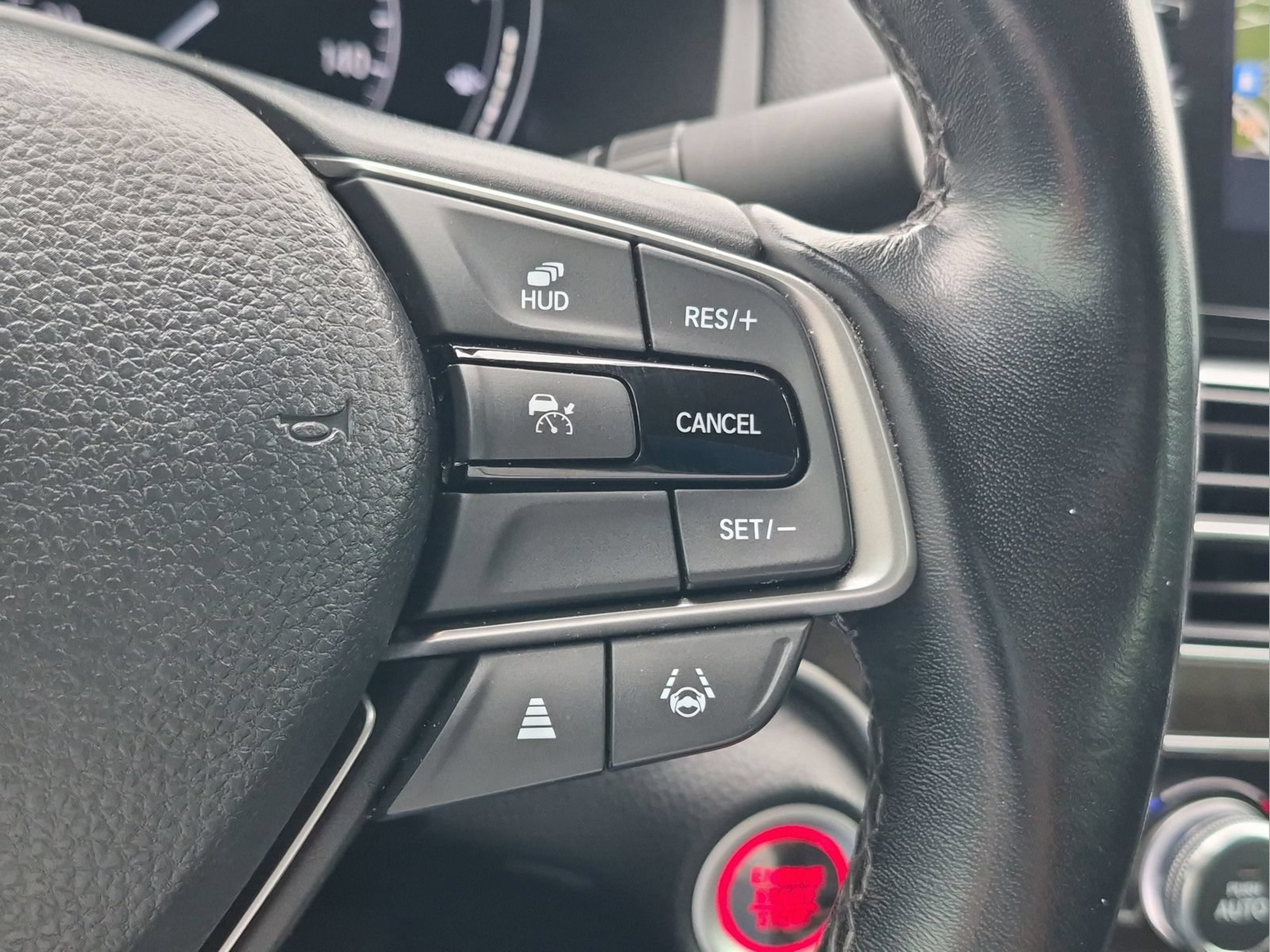 Used 2021 Honda Accord Touring image 10
