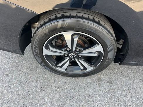 Used 2014 Honda Civic EX image 16