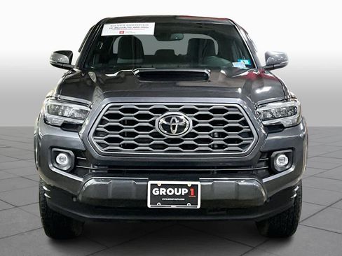 Certified 2023 Toyota Tacoma TRD Sport w/ Technology Package image 4