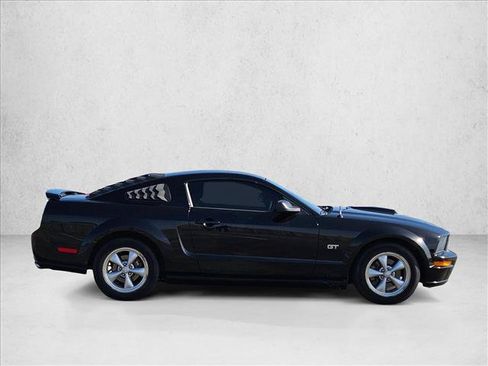Used 2008 Ford Mustang GT RWD image 4