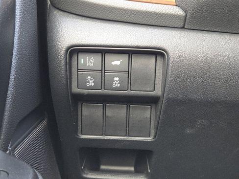 Used 2022 Honda CR-V Touring image 12